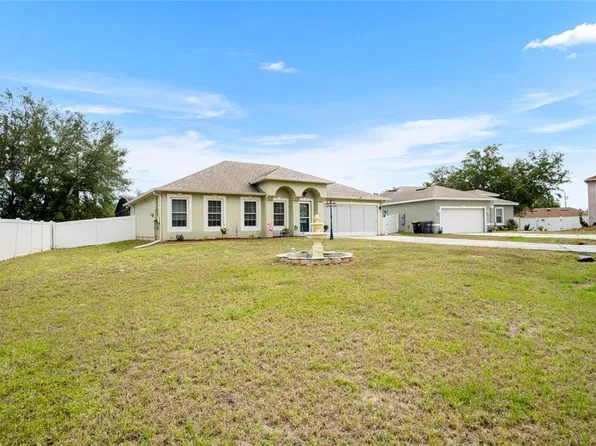 203 FLOUNDER PLACE, POINCIANA, FL 34759