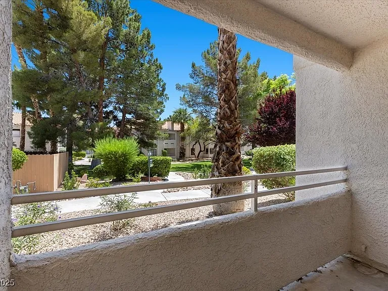 2623 S Durango Dr #102 — Photo 26
