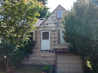 7332 20th Ave NW, Seattle, WA 98117