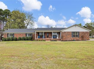 260 Richland Cir, Russellville, AR 72802