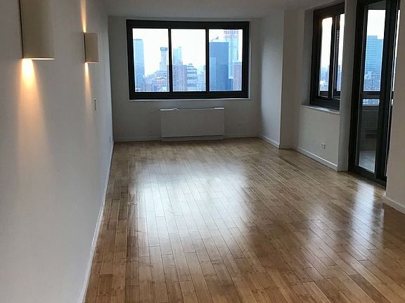 5th image of 347 W 57th St APT 38E