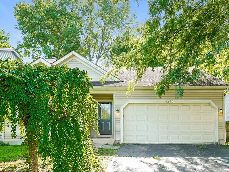 1270 Pinnacle Dr — Photo 1