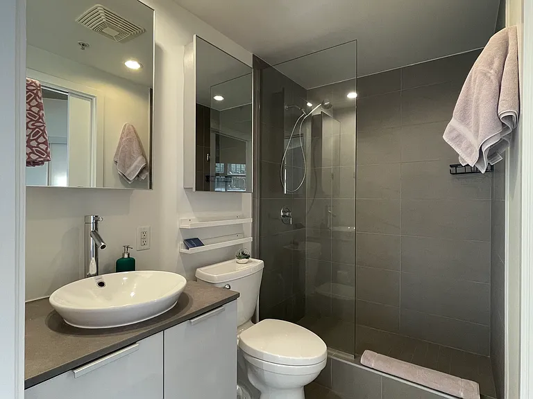 128 Cordova St W #1806 — Photo 18