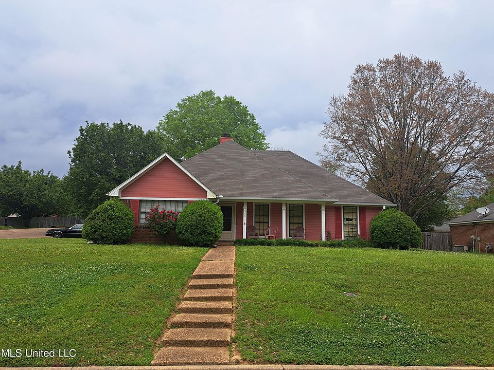 1st image of 500 Brentwood Dr