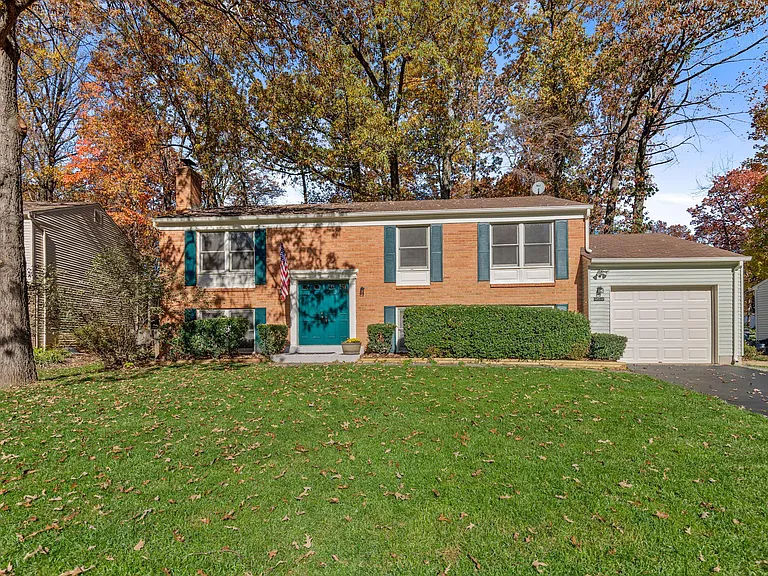 12712 Longleaf Ln — Photo 1