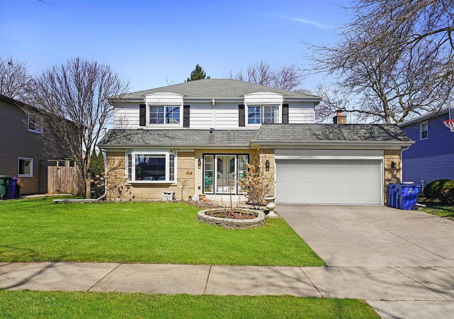 1906 E Seneca Ln Mount Prospect Il 60056 Mls 11037445 Zillow