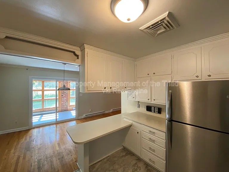 926 Hilltop Blvd — Photo 24
