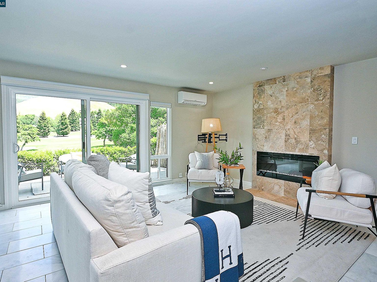 3434 Tice Creek Dr APT 7