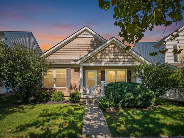 6256 Albany Way Dr, Westerville, OH 43081