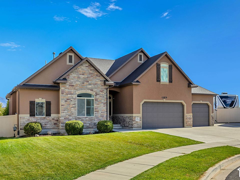 1st image of 12979 S Geronimo Cir
