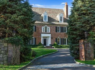 494 Ponus Rdg, New Canaan, CT 06840