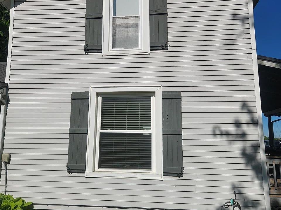 1st image of 11089 N Pearl St