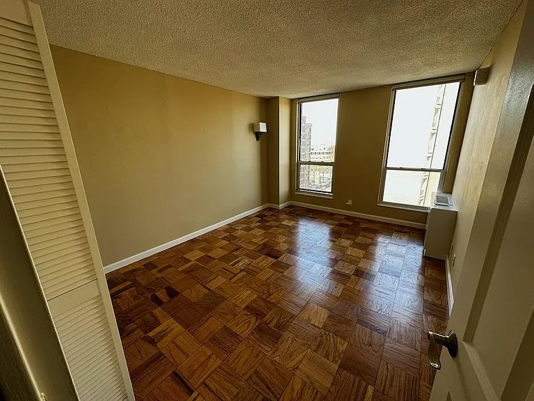 77 Pond Ave #1001 — Photo 13