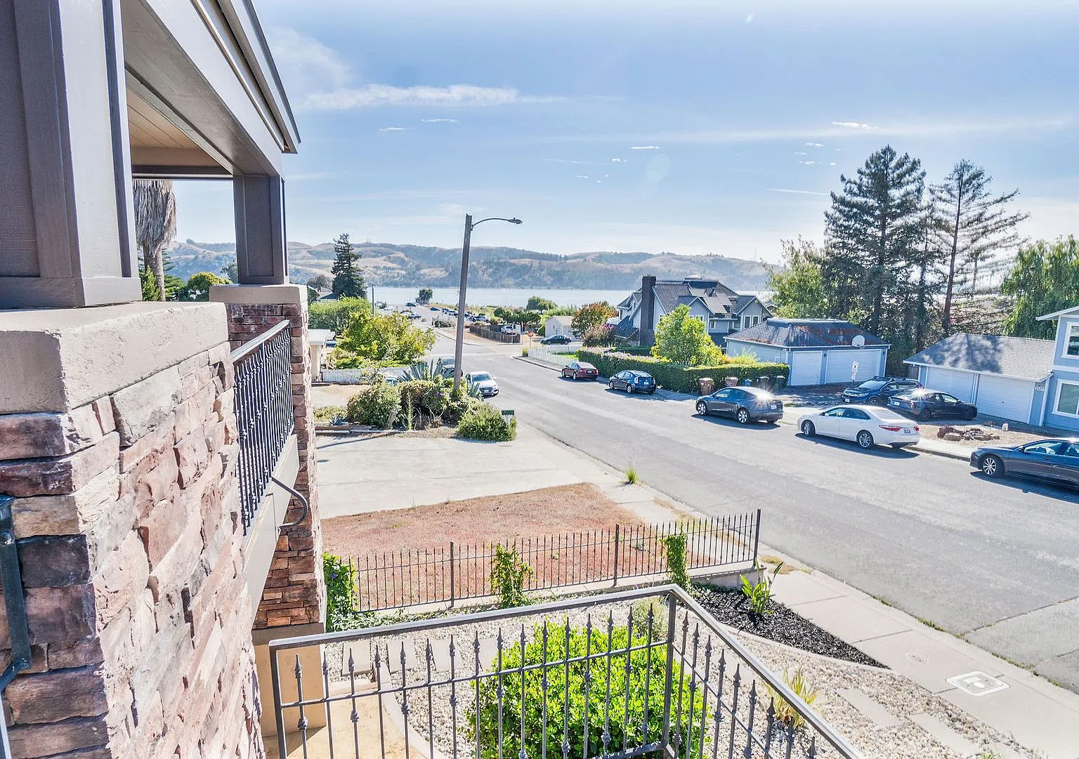 1130 W 9th Street, Benicia — Photo 2