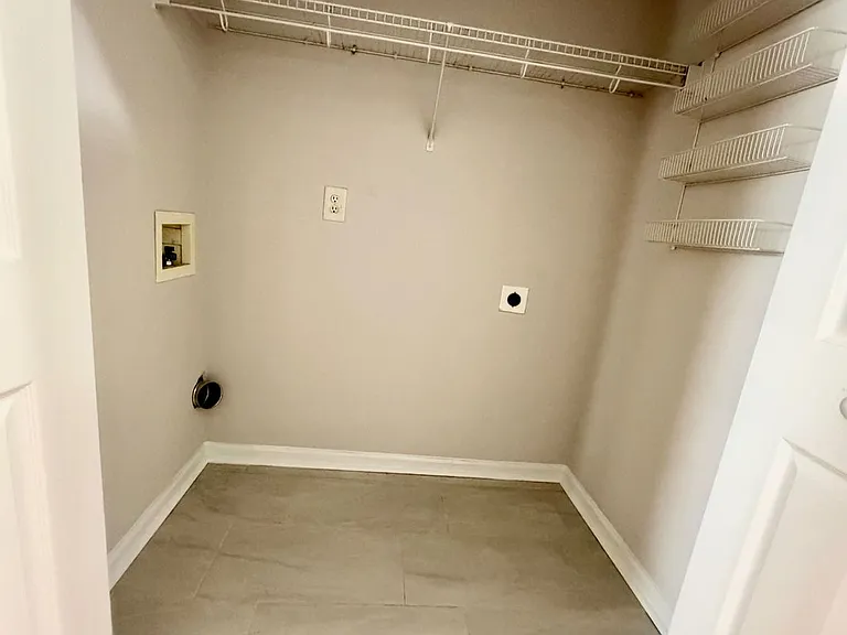 4216 Rogers Creek Ct — Photo 11
