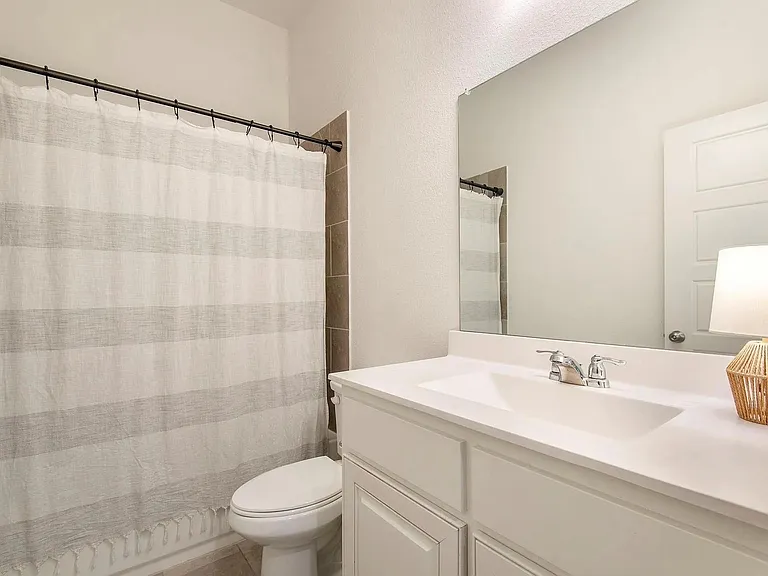 3415 Charleston Dr — Photo 18