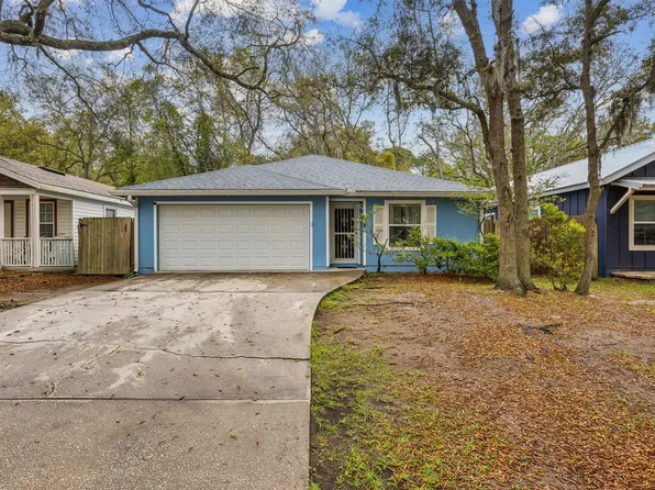 528 S 13th Ter, Fernandina Beach, FL 32034
