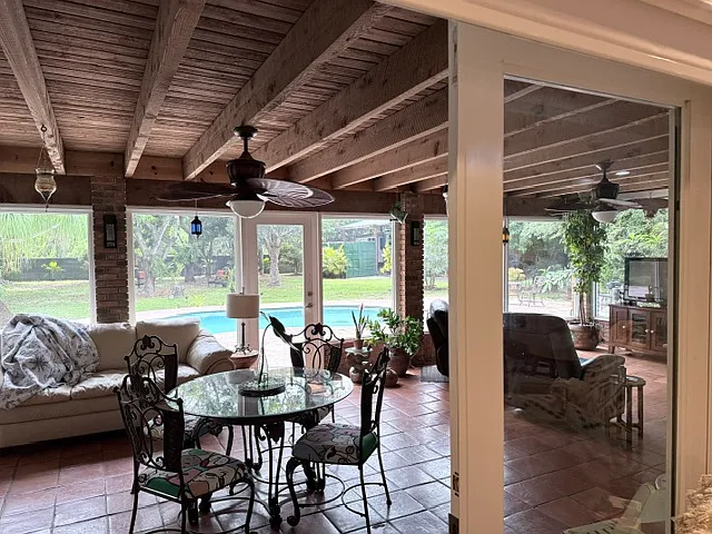 23050 SW 152nd Ave — Photo 2