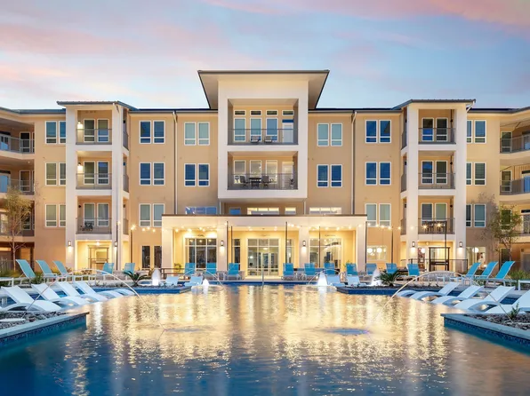 Upton at Longhorn Quarry