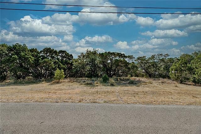 1st image of 22042 Moulin Dr