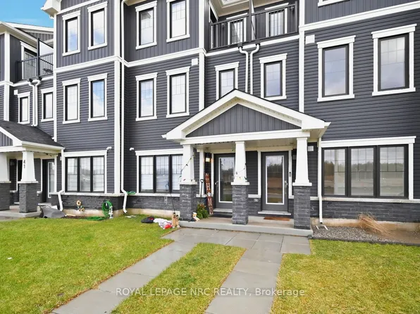 49 Melody Ln, Thorold, ON L3B 0L6