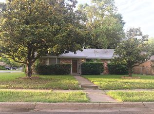8325 Teresa Ln, Dallas, TX 75217