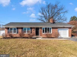 7114 Rock Creek Dr, Frederick, MD 21702