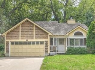 11303 W 49th St, Shawnee, KS 66203