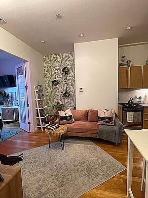5th image of 135 Metropolitan Ave APT 3