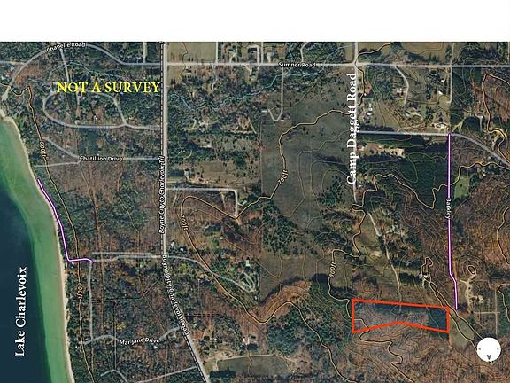 3rd image of 4372 Camp Daggett Rd
