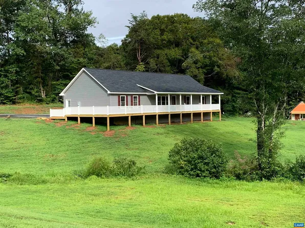 618 Chapel Rd, Ruckersville, VA 22968