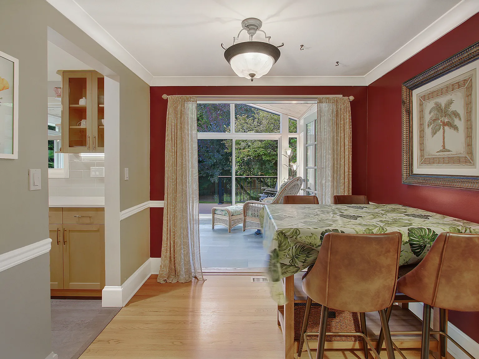 2 bed, 1575 sqft, $2,500 — Photo 2