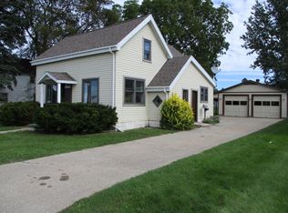 553 S Otsego Ave, Gaylord, MI 49735