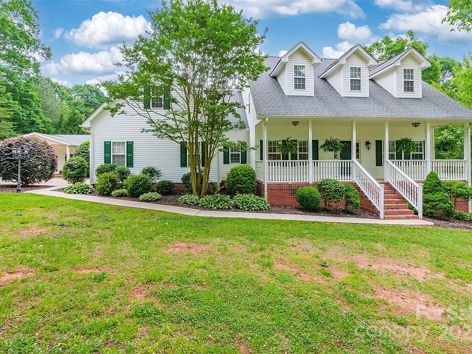 1st image of 132 Homeplace Ln