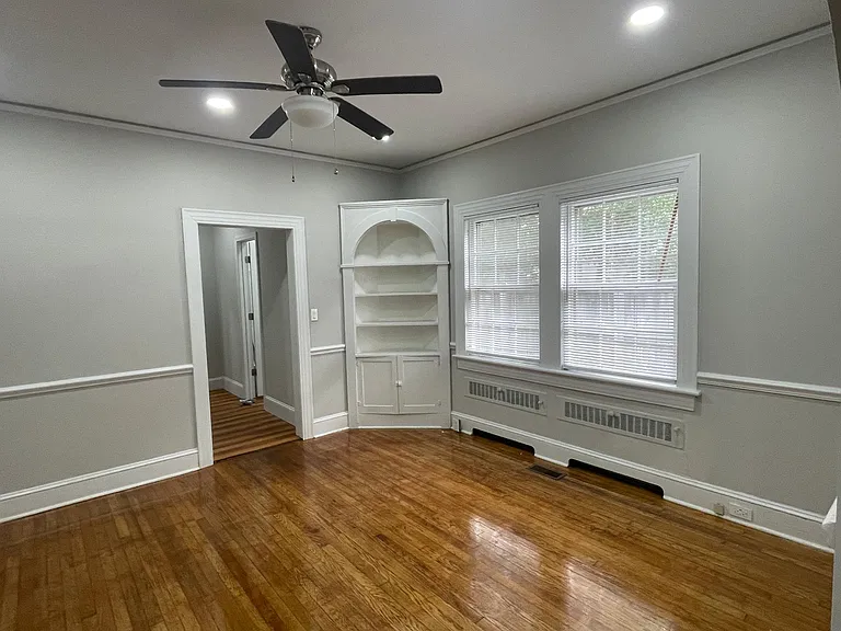 406 S Harding St #A — Photo 10