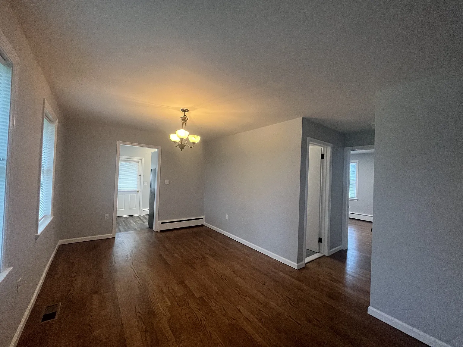 335 Maple St — Photo 2