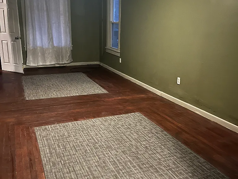 20 Crocker Ave — Photo 4