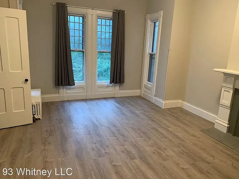 93 Whitney Ave #3 — Photo 6