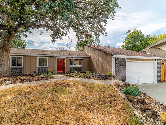 2nd image of 5612 Laurel Ct