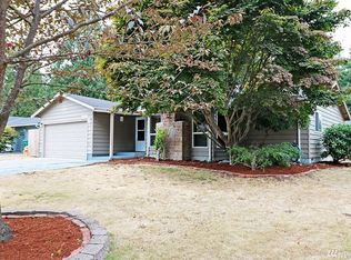 2213 Sturgeon Dr, Marysville, WA 98271
