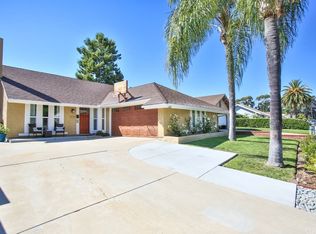 25351 Costeau St, Laguna Hills, CA 92653