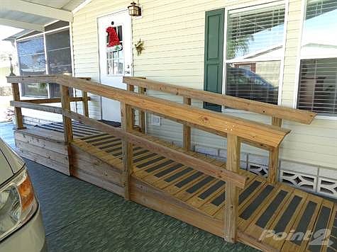 Removable handicap ramp