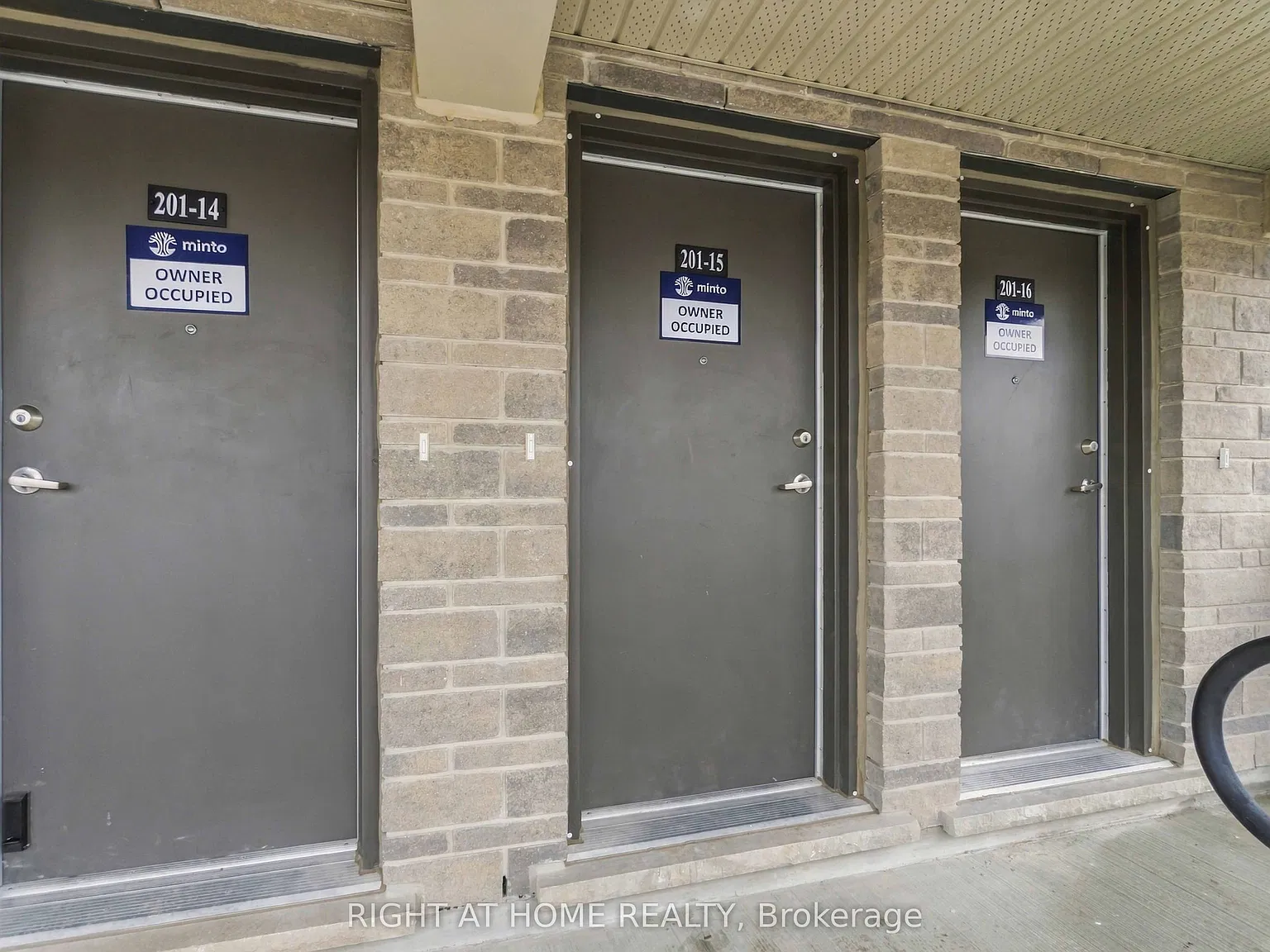2 bed, $2,300 — Photo 4