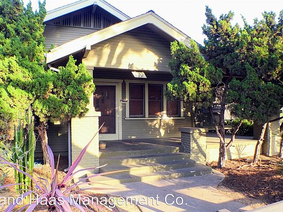 4th image of 602 Coronado Ave