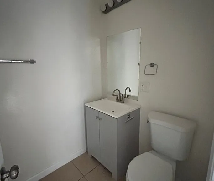 6633 Darby Ave #24 — Photo 7