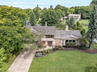 24653 Meldon Blvd, Beachwood, OH 44122