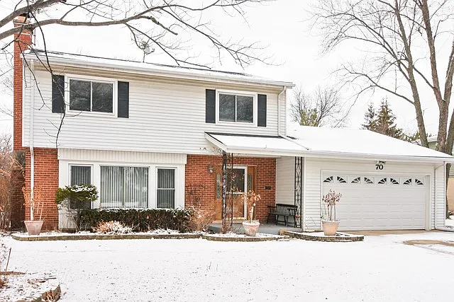 70 Mulberry Rd photo 1