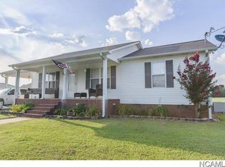 25 Vest Rd, Eva, AL 35621