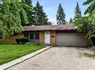 528 E Forest Ave, West Chicago, IL 60185