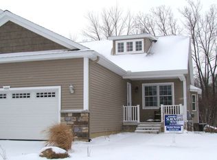 4004 Stoneridge Dr, Jackson, MI 49203